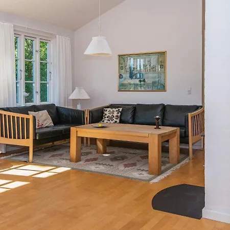 8 Person In Aabenraa-by Traum * Åbenrå