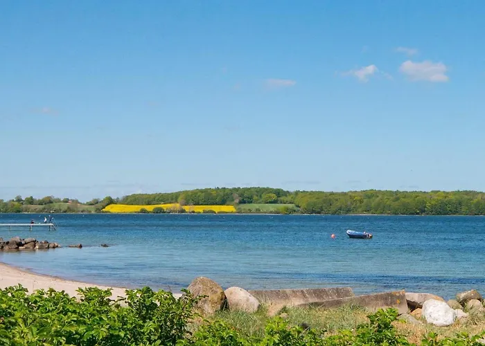 8 Person In Aabenraa-by Traum * أبينرا