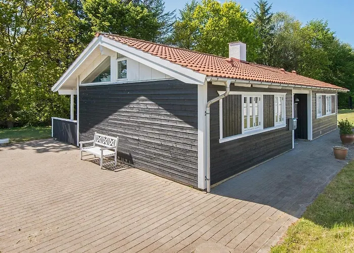 8 Person In Aabenraa-by Traum