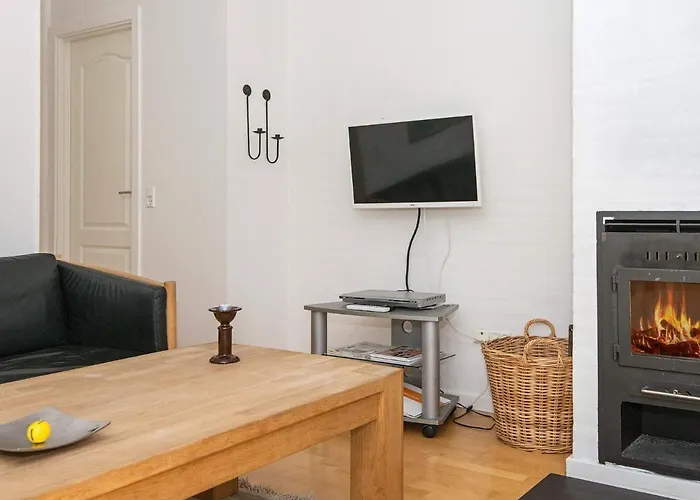 8 Person In Aabenraa-by Traum *